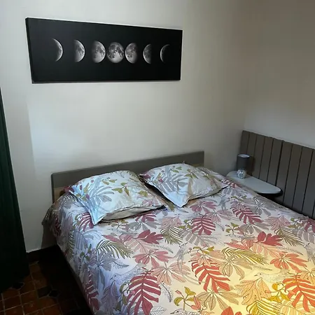 Capeden Maison Typique Hébergement de vacances *