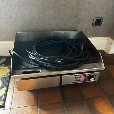 Hébergement de vacances Capeden Maison Typique *