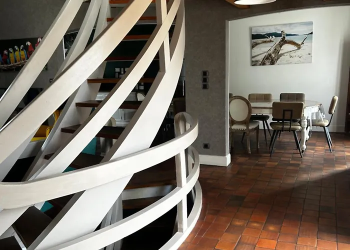 Capeden Maison Typique * 생 힐레르 드 리에