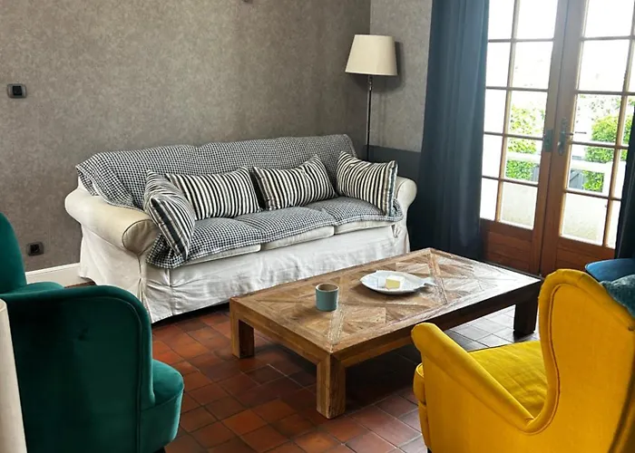 Capeden Maison Typique 펜션 생 힐레르 드 리에